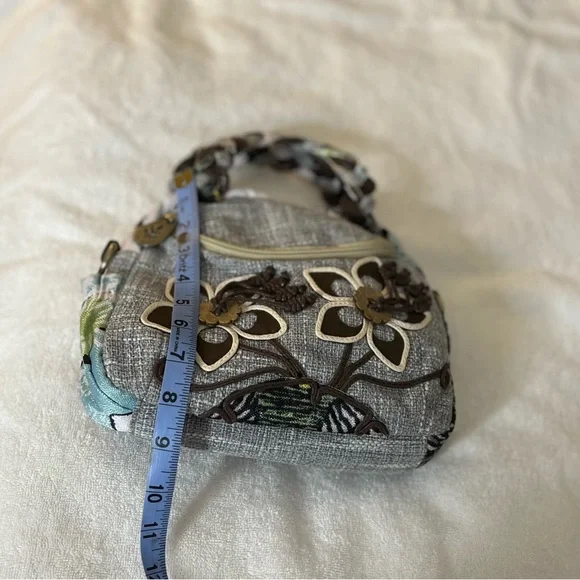 Boho Crossbody Bag Stylish Flower Design - Picture 13 of 13